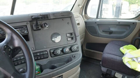 2015 Freightliner Cascadia