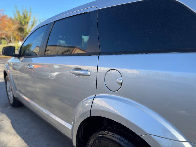 2013 Dodge Journey American Value Package