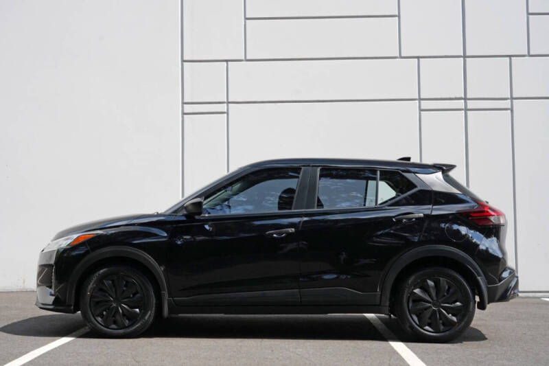 2021 Nissan Kicks S