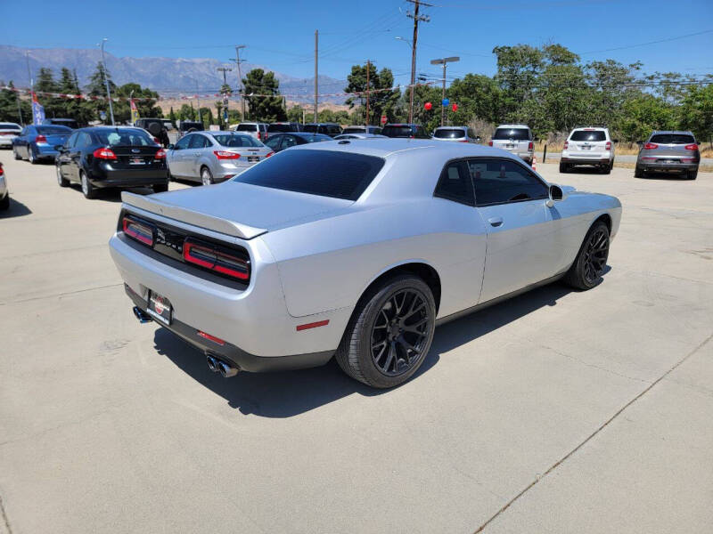 2020 Dodge Challenger SXT
