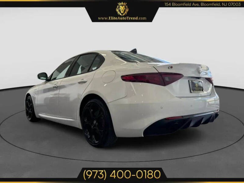 2022 Alfa Romeo Giulia Veloce