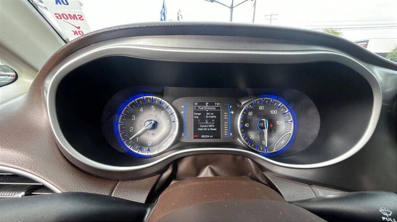 2017 Chrysler Pacifica Touring