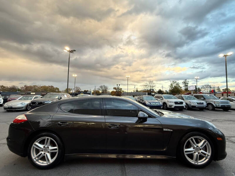 2012 Porsche Panamera