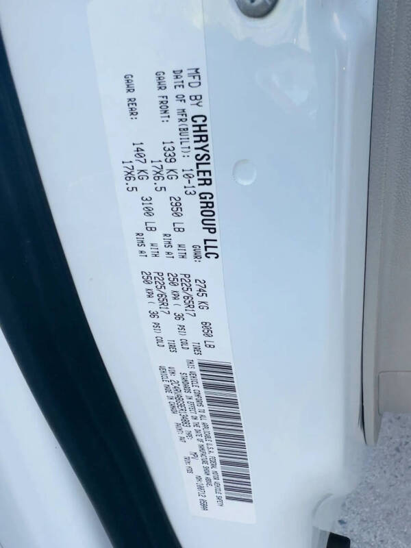 2014 Volkswagen Routan