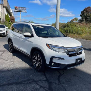 2021 Honda Pilot for sale at INDY AUTO MAN in Indianapolis IN