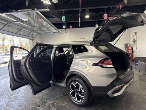 2023 Kia Sportage LX