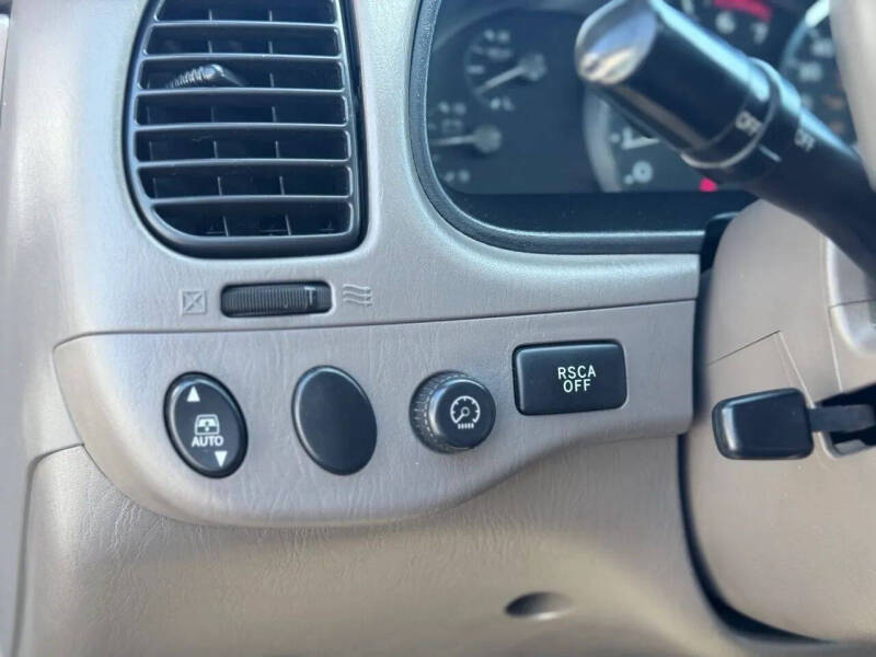 2005 Toyota Sequoia Limited