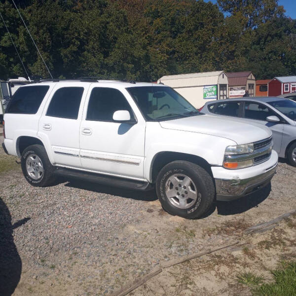 2004 Chevrolet Tahoe for sale at Bruin Buys in Camden NC