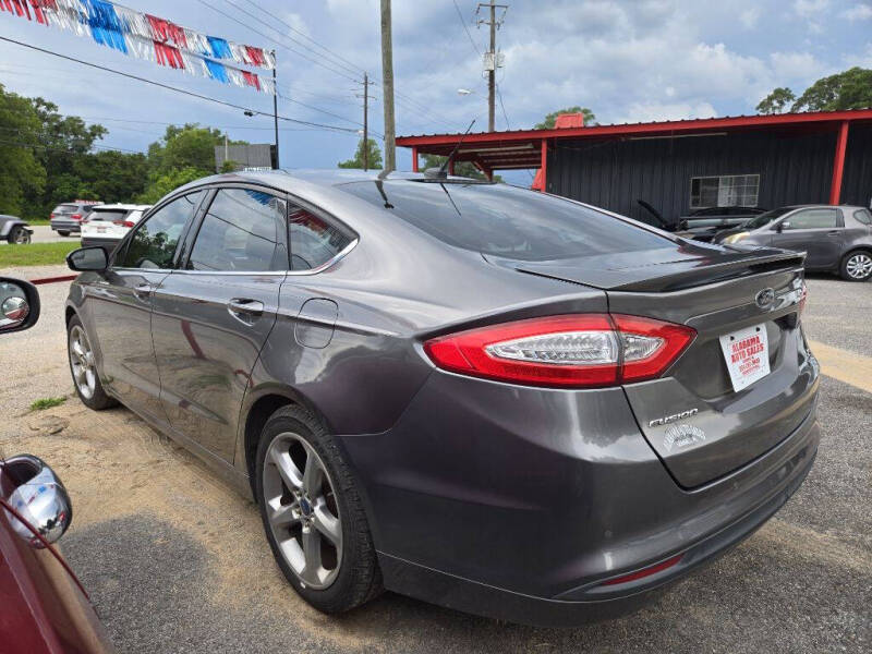 2013 Ford Fusion SE