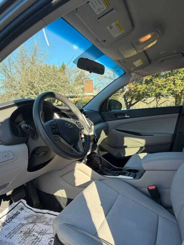 2017 Hyundai Tucson SE