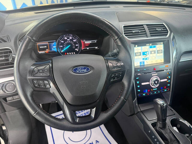 2018 Ford Explorer Sport