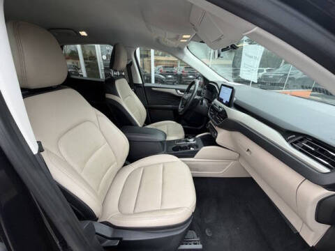 2021 Ford Escape Hybrid SEL