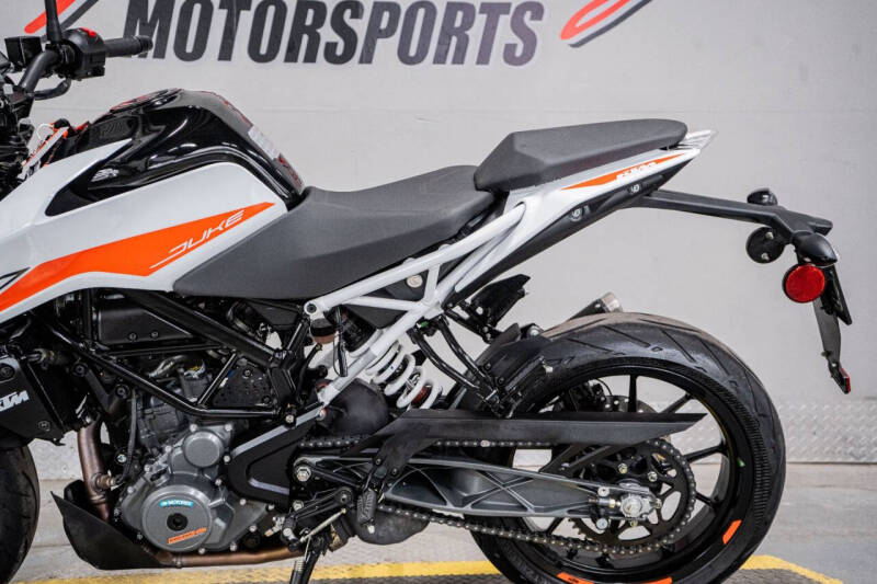 2022 KTM 390 Duke