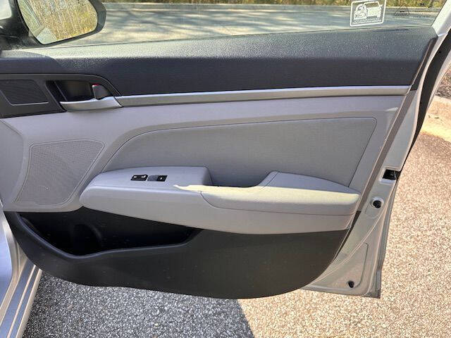 2018 Hyundai Elantra