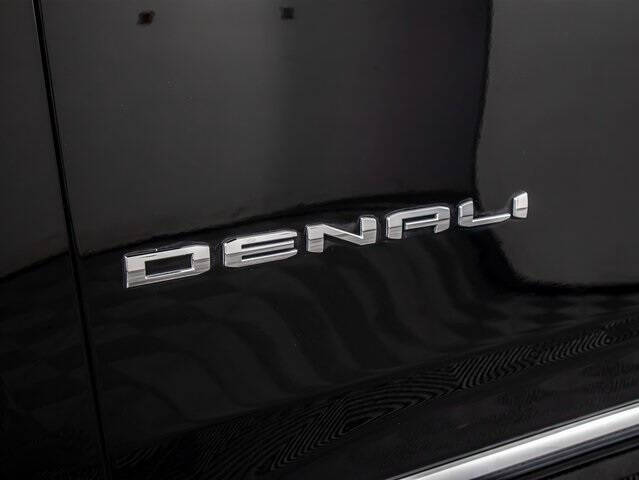 2022 GMC Yukon Denali