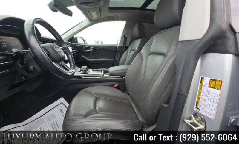 2019 Audi Q8 quattro Premium Plus 55 TFSI