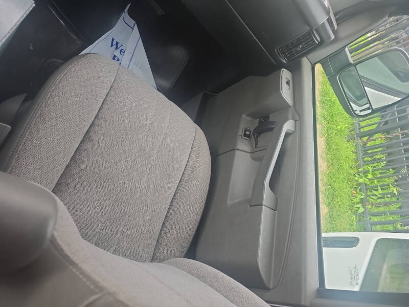 2016 Chevrolet Express LT 3500