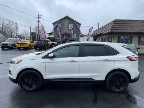 2020 Ford Edge for sale at MAGNUM MOTORS in Reedsville PA