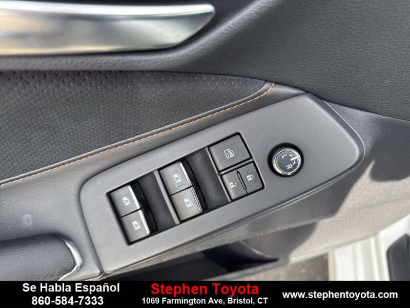 2019 Toyota Avalon XSE