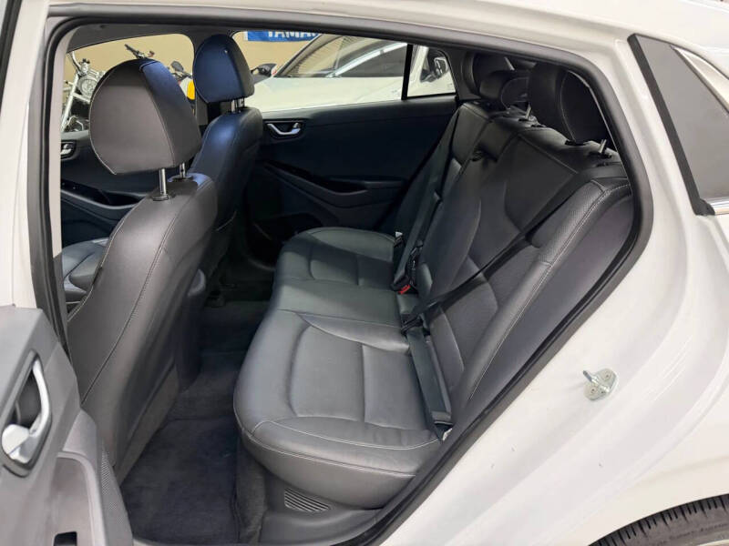 2017 Hyundai Ioniq Hybrid