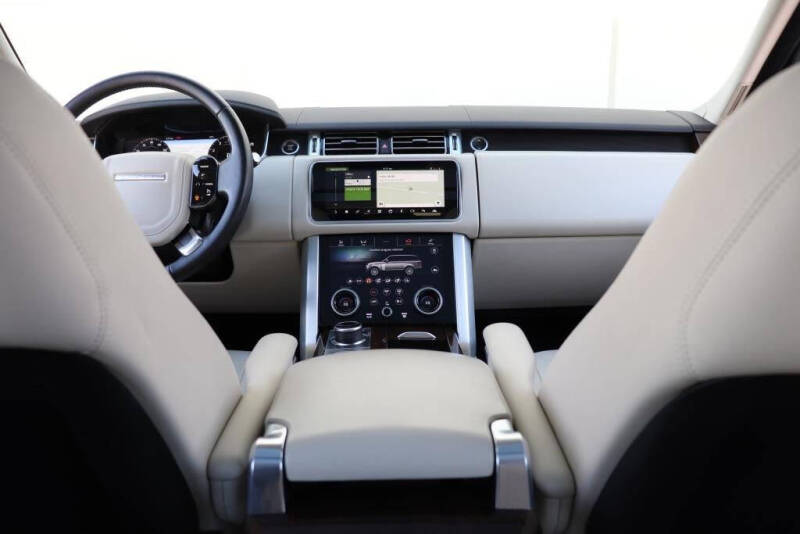 2020 Land Rover Range Rover P525 HSE