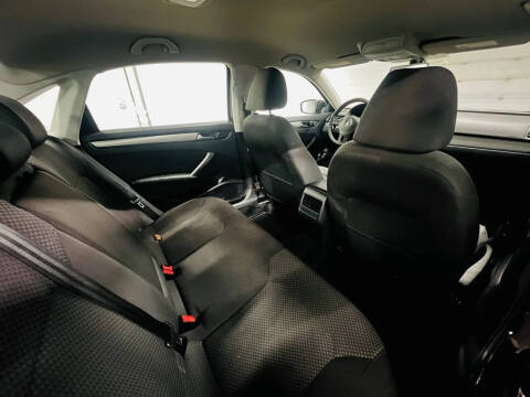 2013 Volkswagen Passat