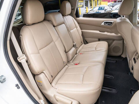 2017 Nissan Pathfinder