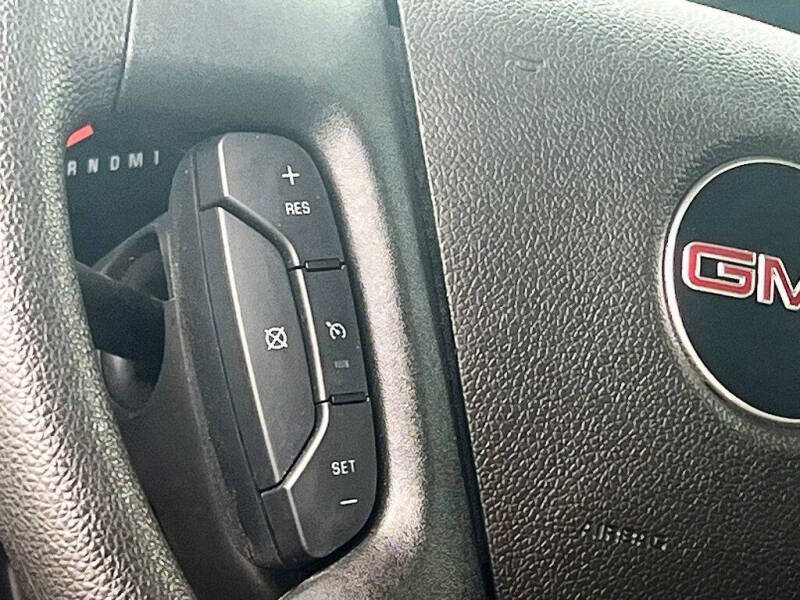 2025 GMC Savana 3500
