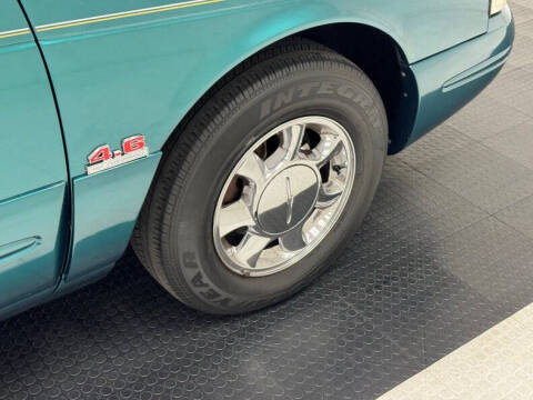 1996 Ford Thunderbird LX