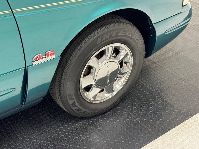 1996 Ford Thunderbird LX