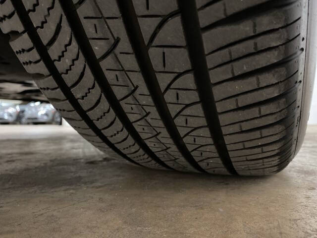 2025 Volvo XC60 B5 Plus Dark Theme