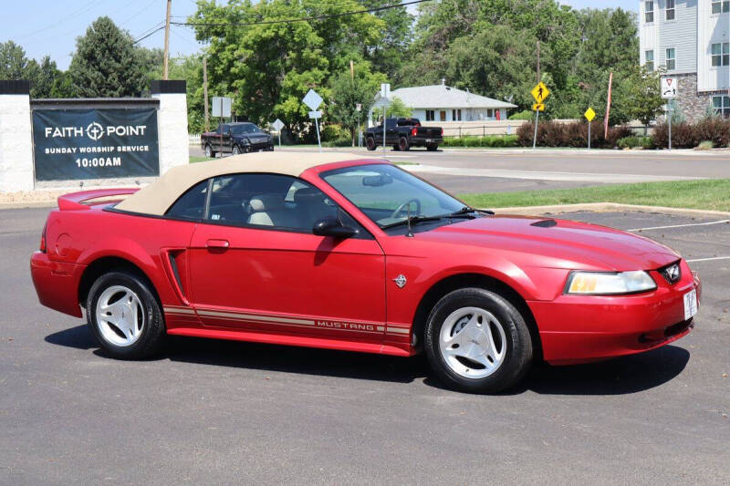 1999 Ford Mustang