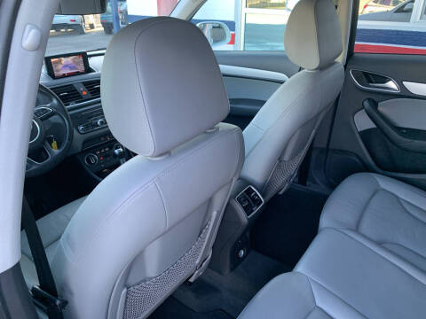 2017 Audi Q3 2.0T Premium