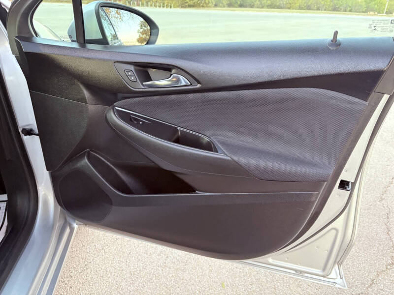 2018 Chevrolet Cruze LS Auto