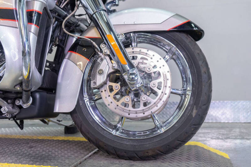 2017 Harley-Davidson CVO Limited