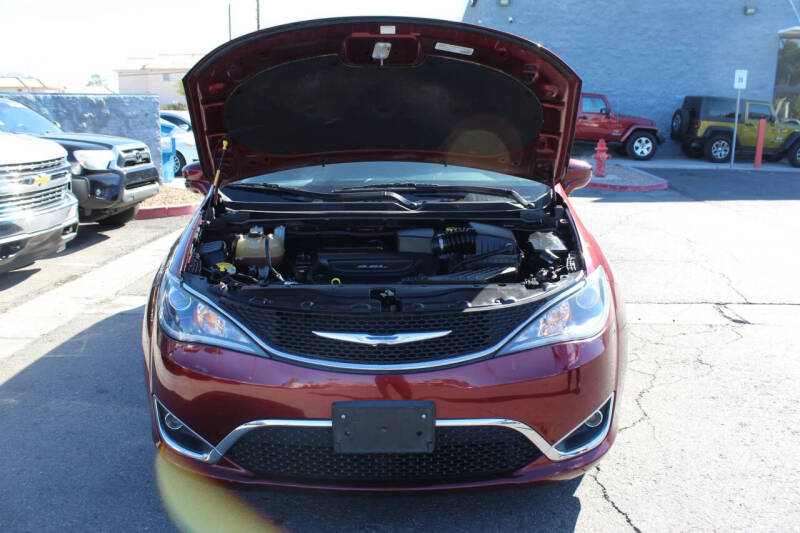 2018 Chrysler Pacifica Touring L