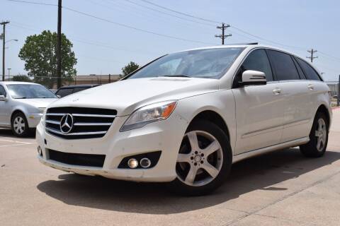 2011 Mercedes-Benz R-Class for sale at TEXACARS in Lewisville TX