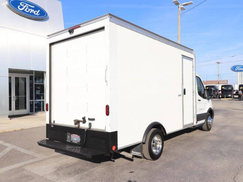 2022 Ford Transit