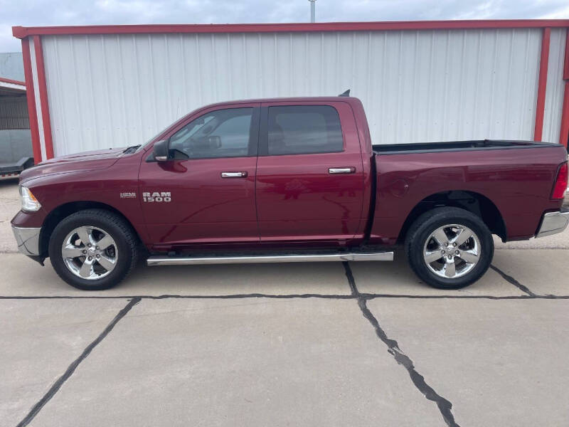 2017 RAM 1500 SLT