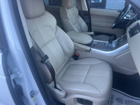 2015 Land Rover Range Rover Sport SE