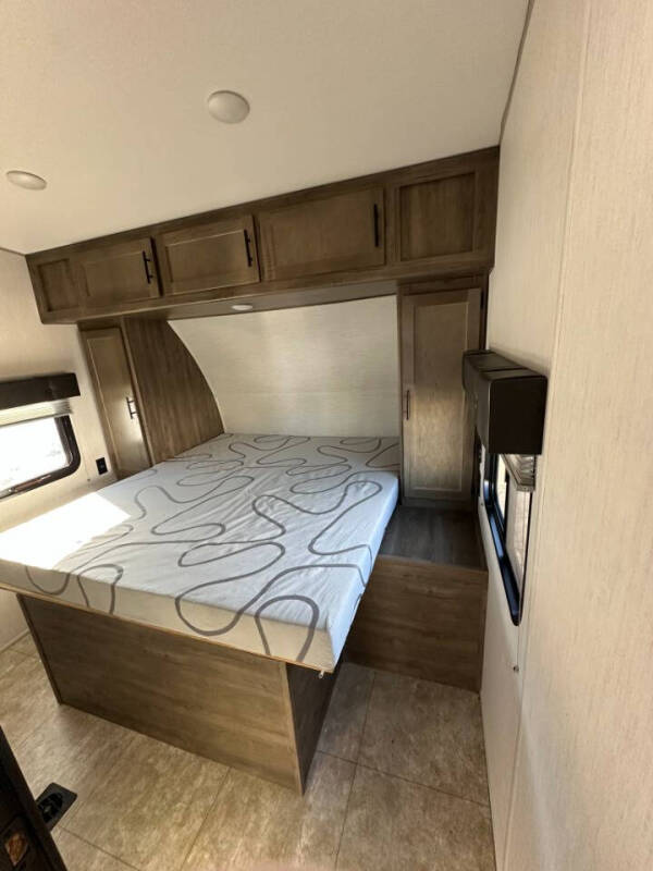 2022 Forest River Vengeance Rogue 26VKS