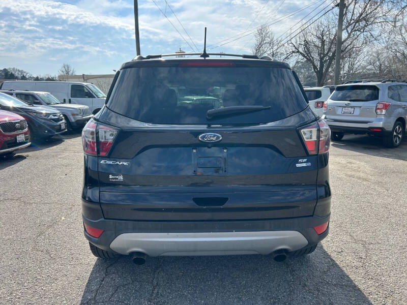 2018 Ford Escape SE