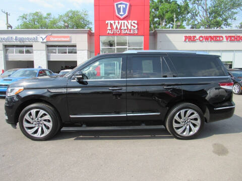 2022 Lincoln Navigator for sale at Twins Auto Sales Inc - Detroit in Detroit MI