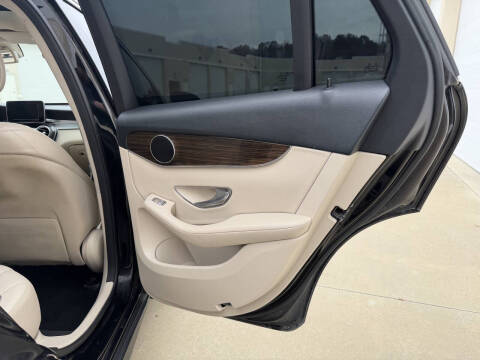 2019 Mercedes-Benz GLC GLC 300 4MATIC