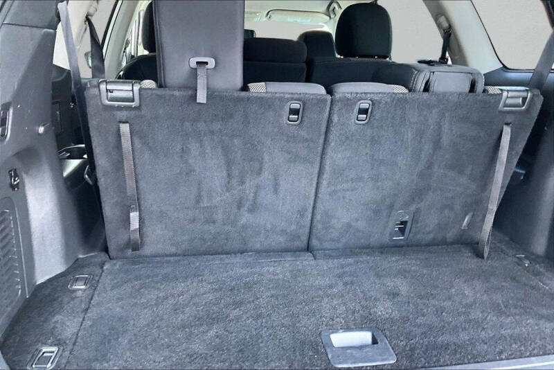 2017 Nissan Pathfinder SV