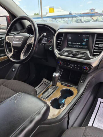 2018 GMC Acadia SLE-2