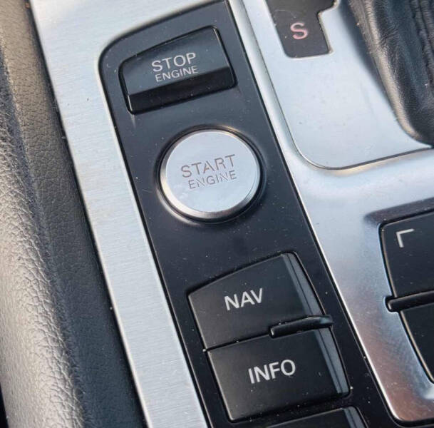 2015 Audi Q7 3.0T quattro S line Prestige