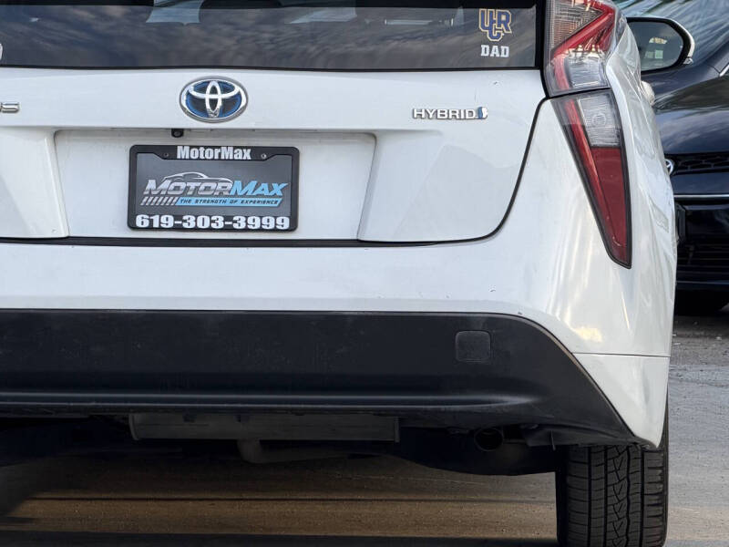 2016 Toyota Prius Two