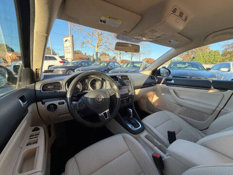 2014 Volkswagen Jetta SportWagen SE PZEV