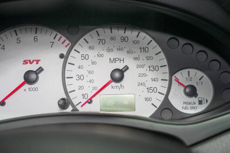 2003 Ford Focus SVT